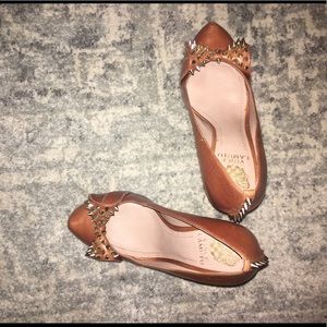 Vince Camuto heels!